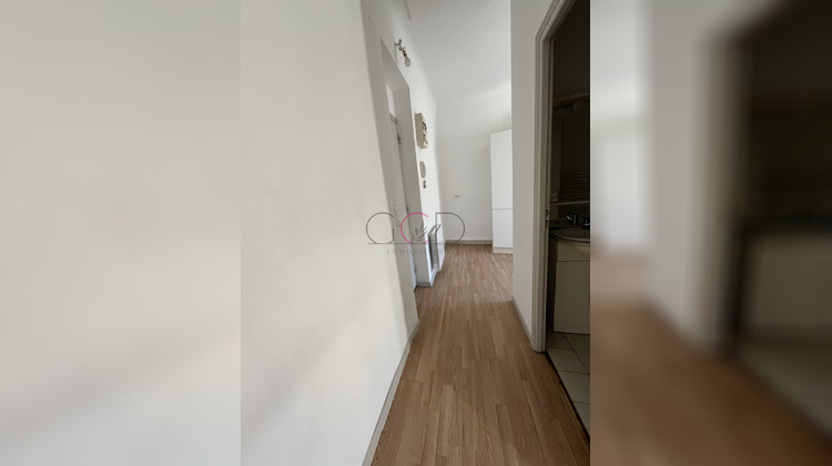 Ma-Cabane - Location Appartement La Tour-d'Aigues, 24 m²