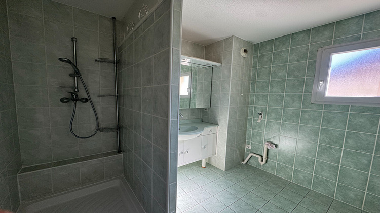 Ma-Cabane - Location Appartement LA TOUR-DU-PIN, 85 m²