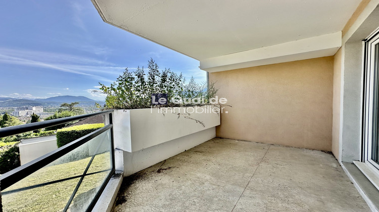 Ma-Cabane - Location Appartement La Tronche, 81 m²