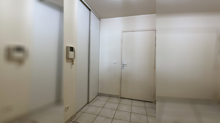 Ma-Cabane - Location Appartement La Verpillière, 53 m²