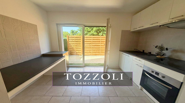 Ma-Cabane - Location Appartement LA VERPILLIERE, 43 m²