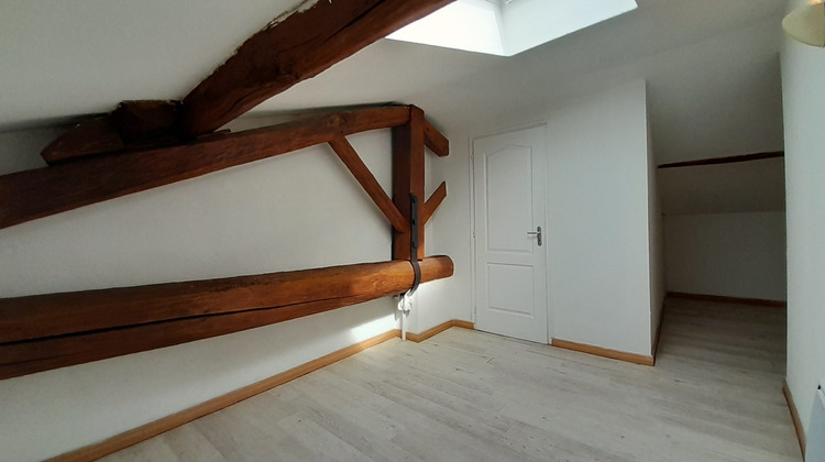 Ma-Cabane - Location Appartement Labastide-Saint-Pierre, 27 m²