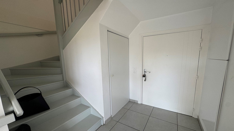 Ma-Cabane - Location Appartement Labastide-Saint-Sernin, 64 m²