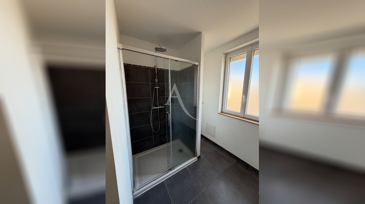 Ma-Cabane - Location Appartement LABESSIERE-CANDEIL, 84 m²