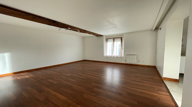 Ma-Cabane - Location Appartement LABOISSIERE-EN-THELLE, 75 m²