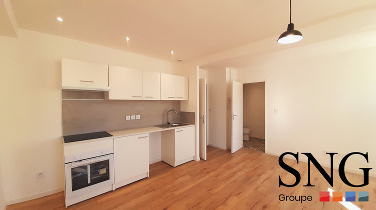 Ma-Cabane - Location Appartement Lacaune, 47 m²