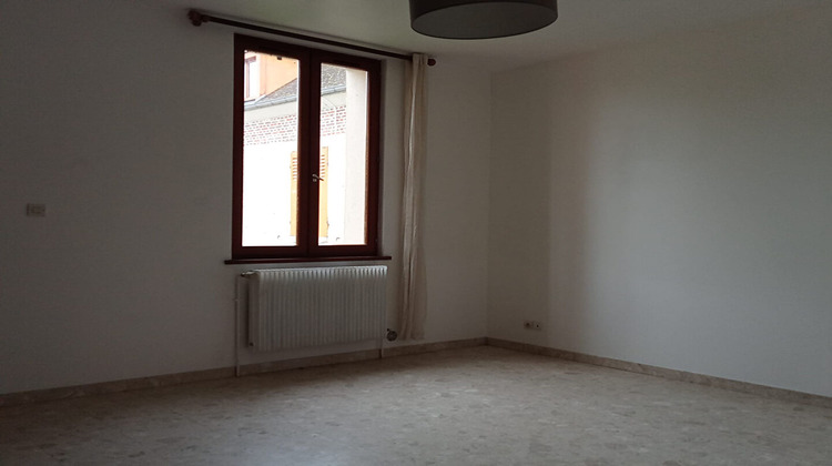 Ma-Cabane - Location Appartement LACROIX-SAINT-OUEN, 32 m²