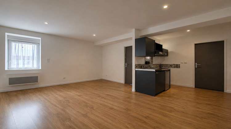 Ma-Cabane - Location Appartement LADOIX-SERRIGNY, 30 m²
