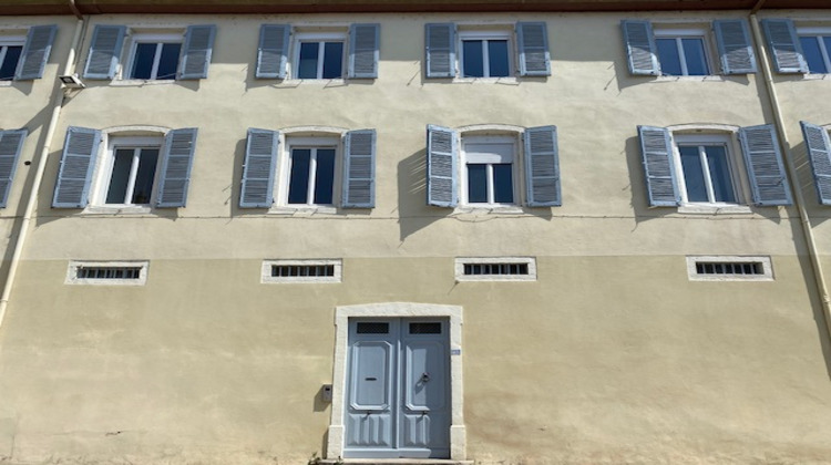 Ma-Cabane - Location Appartement LAGNIEU, 51 m²