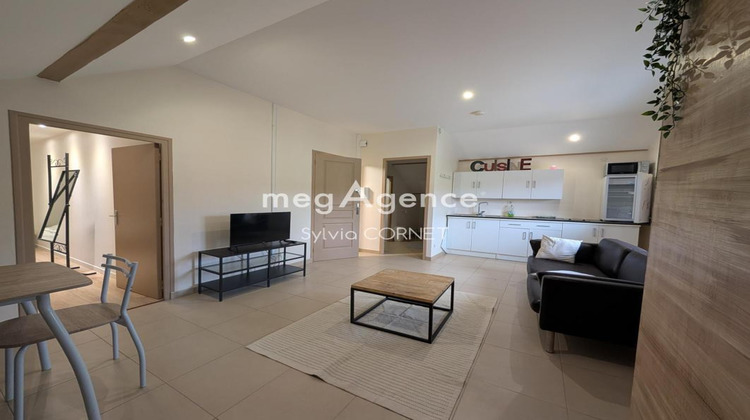 Ma-Cabane - Location Appartement LAGNIEU, 42 m²