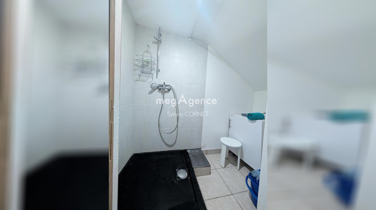 Ma-Cabane - Location Appartement LAGNIEU, 42 m²
