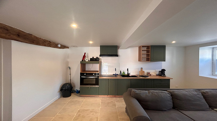 Ma-Cabane - Location Appartement LAGNIEU, 30 m²