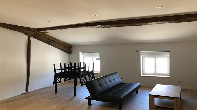 Ma-Cabane - Location Appartement LAGNIEU, 55 m²
