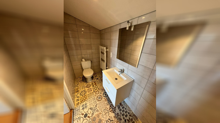 Ma-Cabane - Location Appartement LAGUIOLE, 15 m²