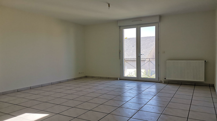 Ma-Cabane - Location Appartement LAISSAC, 39 m²
