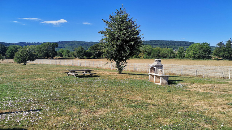 Ma-Cabane - Location Appartement LAISSAC, 39 m²