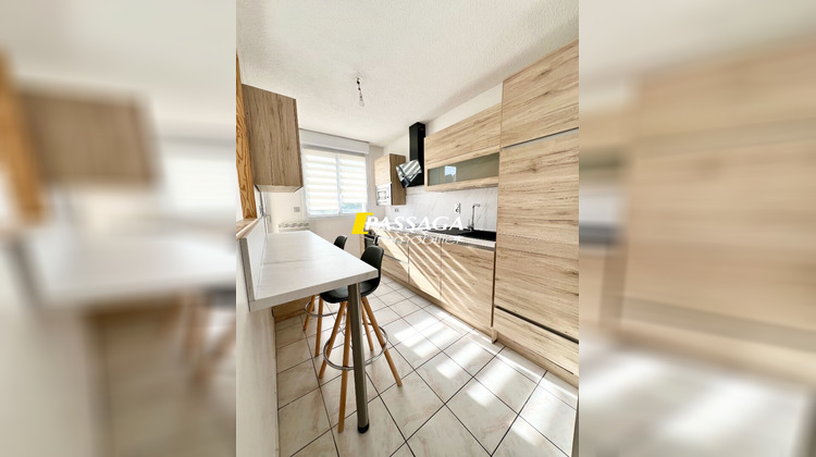 Ma-Cabane - Location Appartement LAISSAC, 49 m²