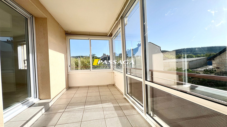 Ma-Cabane - Location Appartement LAISSAC, 49 m²