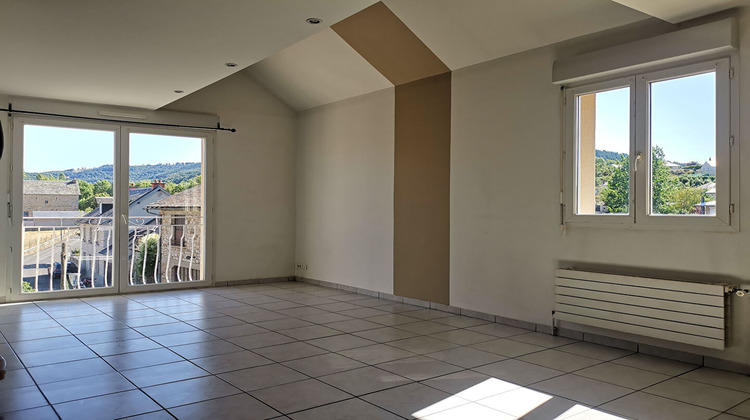 Ma-Cabane - Location Appartement LAISSAC, 45 m²