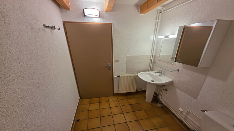Ma-Cabane - Location Appartement LALLEYRIAT, 58 m²
