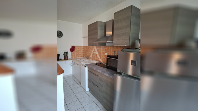 Ma-Cabane - Location Appartement LAMALOU-LES-BAINS, 52 m²
