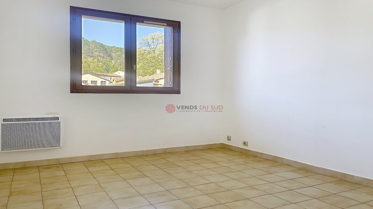 Ma-Cabane - Location Appartement LAMALOU LES BAINS, 38 m²