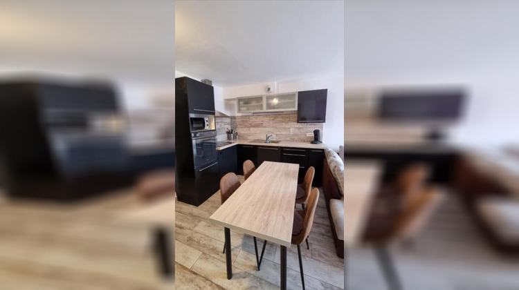 Ma-Cabane - Location Appartement LAMANON, 40 m²