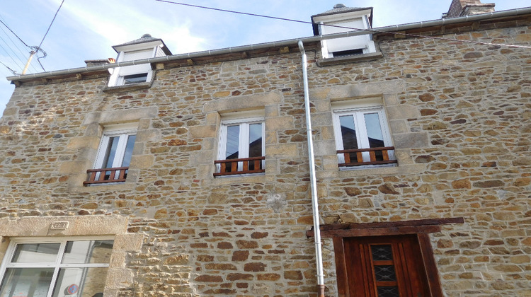 Ma-Cabane - Location Appartement LAMBALLE, 67 m²