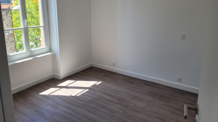 Ma-Cabane - Location Appartement LAMBALLE, 63 m²