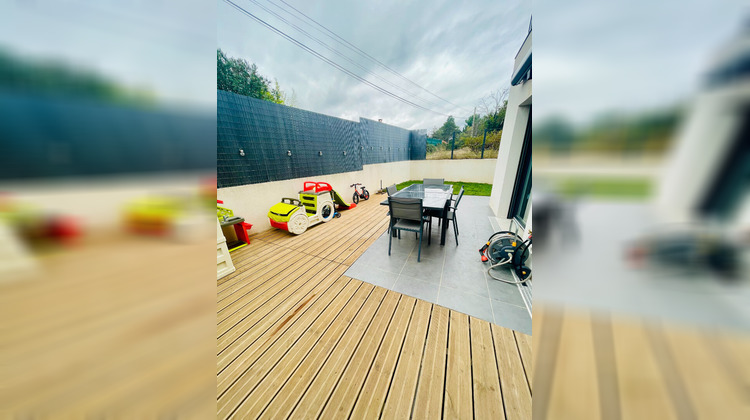 Ma-Cabane - Location Appartement LAMBESC, 62 m²