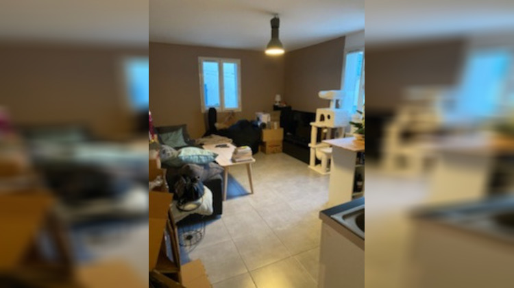 Ma-Cabane - Location Appartement Lambesc, 39 m²