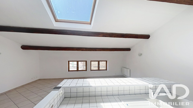 Ma-Cabane - Location Appartement Lambesc, 50 m²