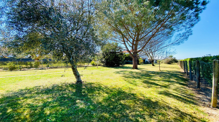 Ma-Cabane - Location Appartement Lamothe-Capdeville, 72 m²