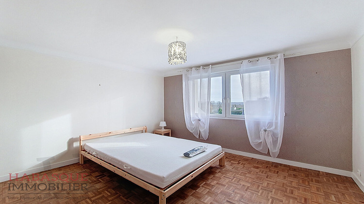 Ma-Cabane - Location Appartement LANDERNEAU, 142 m²