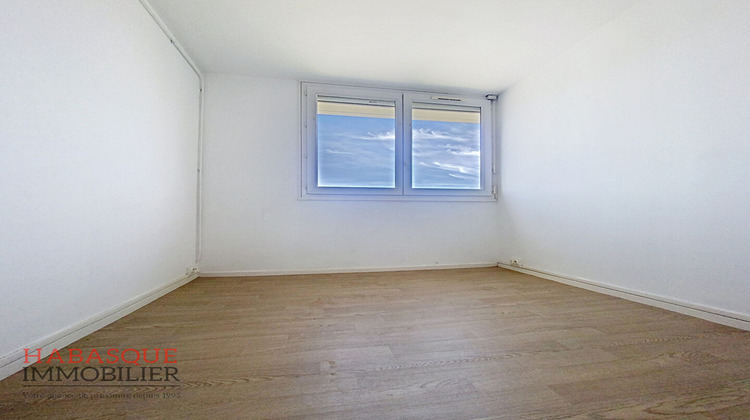 Ma-Cabane - Location Appartement LANDIVISIAU, 58 m²