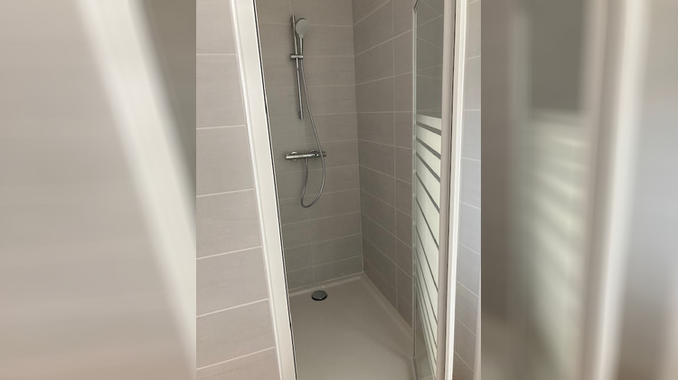 Ma-Cabane - Location Appartement LANDIVISIAU, 74 m²
