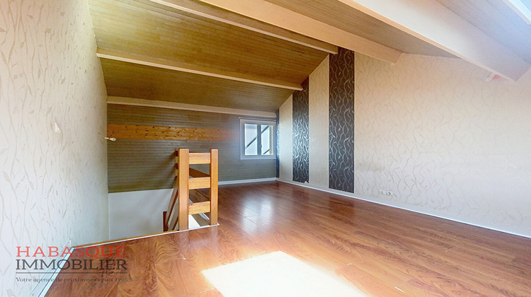 Ma-Cabane - Location Appartement LANDIVISIAU, 33 m²