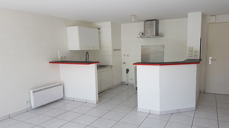 Ma-Cabane - Location Appartement LANGUEUX, 40 m²