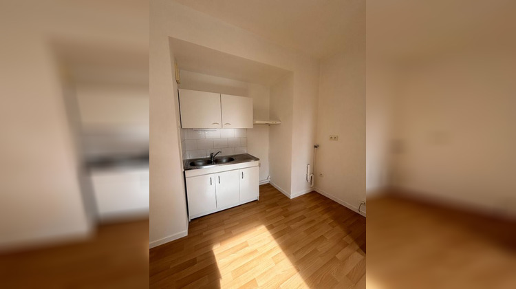 Ma-Cabane - Location Appartement LANGUEUX, 42 m²
