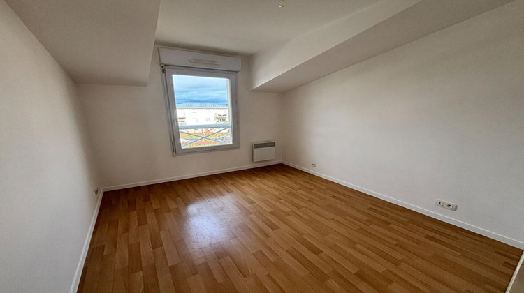 Ma-Cabane - Location Appartement LANGUEUX, 42 m²