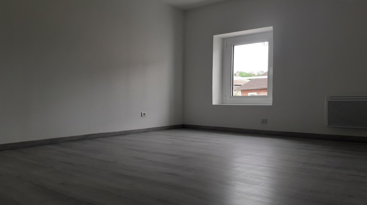 Ma-Cabane - Location Appartement Lapalisse, 41 m²