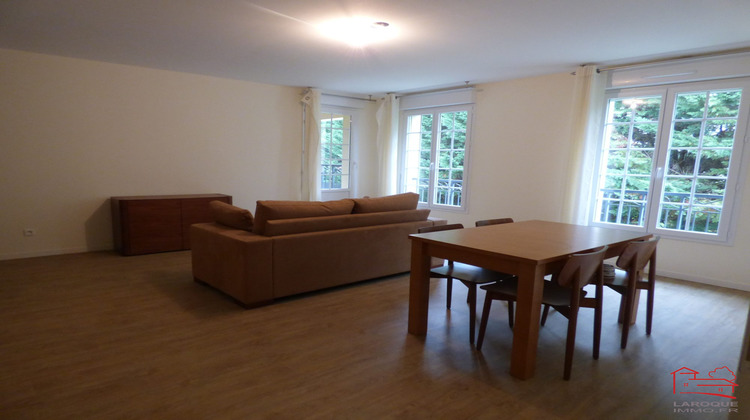 Ma-Cabane - Location Appartement Laroque-Timbaut, 87 m²