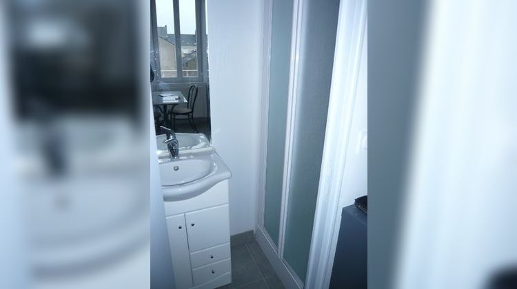 Ma-Cabane - Location Appartement LAVAL, 11 m²