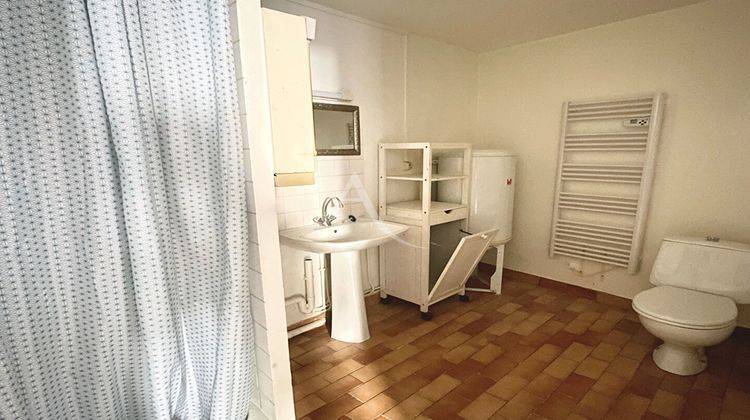 Ma-Cabane - Location Appartement LAVAL, 24 m²