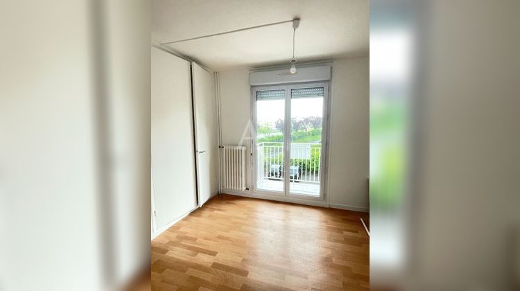 Ma-Cabane - Location Appartement LAVAL, 42 m²