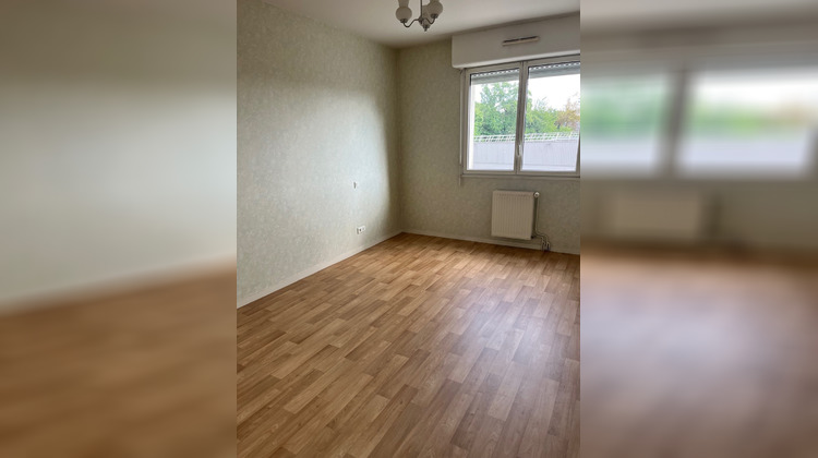 Ma-Cabane - Location Appartement Laval, 75 m²