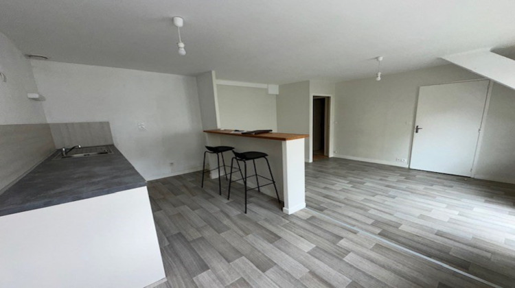 Ma-Cabane - Location Appartement Laval, 53 m²