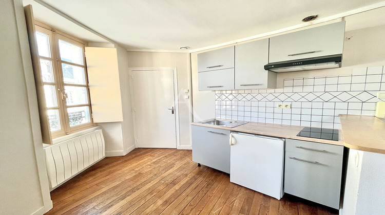 Ma-Cabane - Location Appartement LAVAL, 32 m²