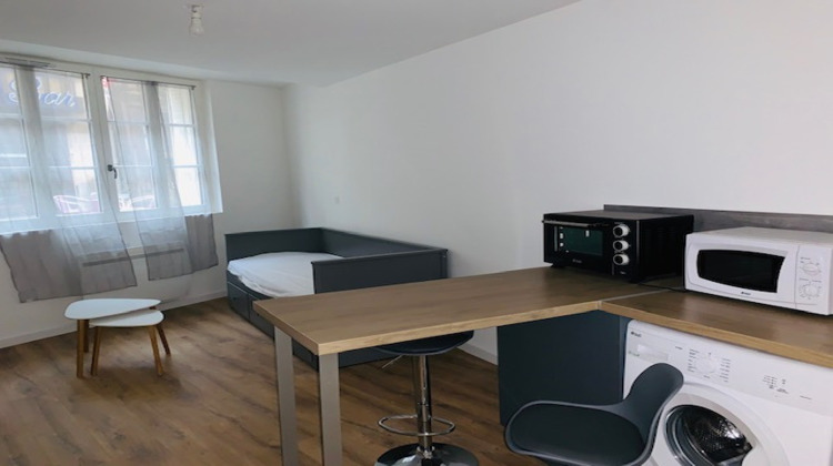 Ma-Cabane - Location Appartement Laval, 20 m²