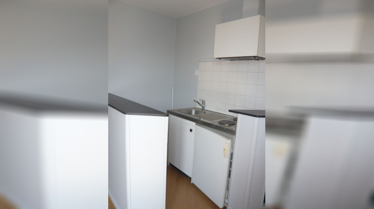 Ma-Cabane - Location Appartement LAVAL, 20 m²